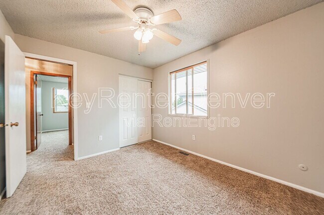 Building Photo - 16565 E Girard Ave