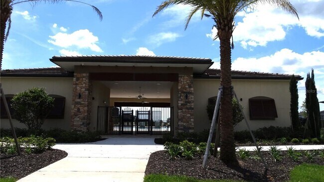 Building Photo - 7641 Syracuse Dr
