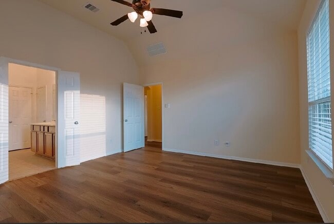 Building Photo - 21507 Rainfall Park Dr