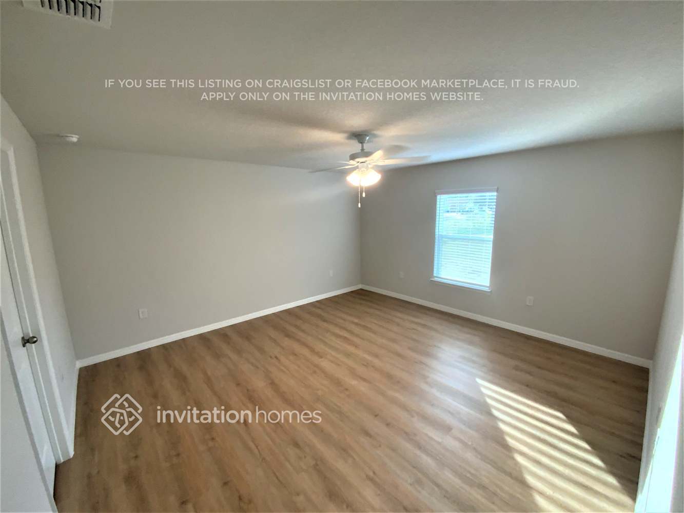 Building Photo - 158 Carmelite Ave NW