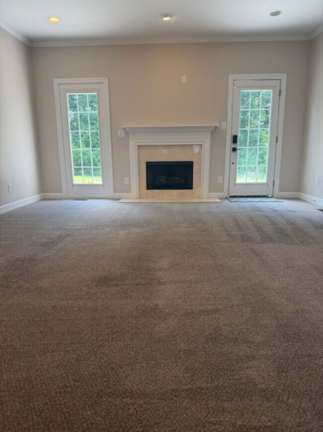 Building Photo - 3 Bed/2 Bath with Bonus Room in CBA Schools