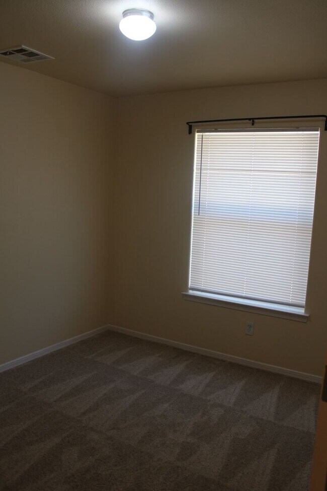 Building Photo - 12928 Hueco Pit Dr