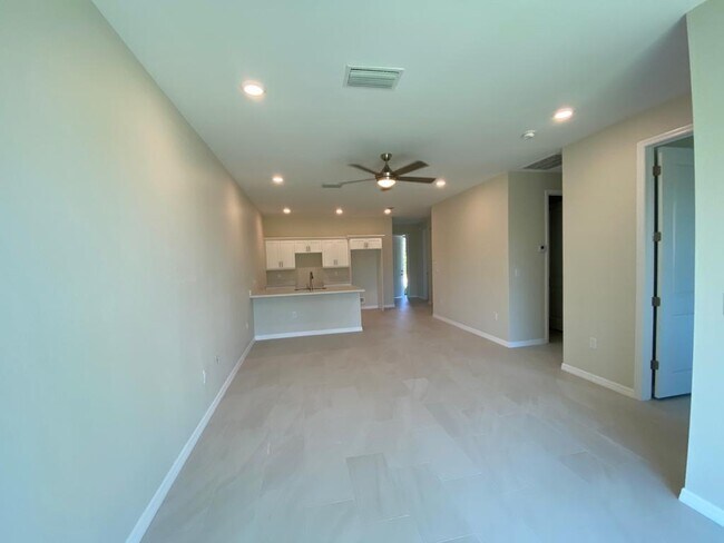 Building Photo - 4718 27th St SW, Lehigh Acres, Fl, 33973