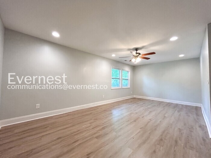 Building Photo - 438 Lanier St NW