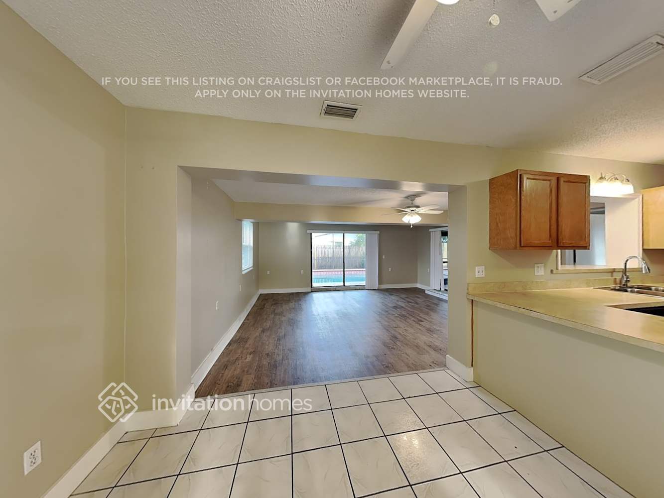 Building Photo - 1856 Greenhill Dr