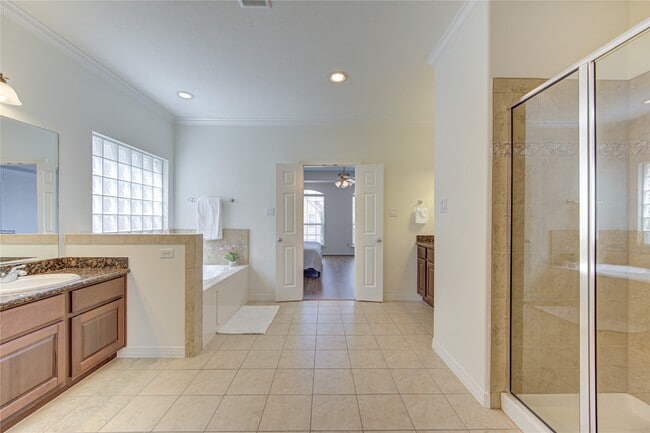 Building Photo - 14467 Basalt Ln