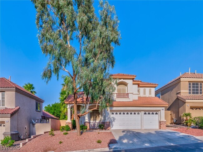 Primary Photo - 2075 Jupiter Hills Ln