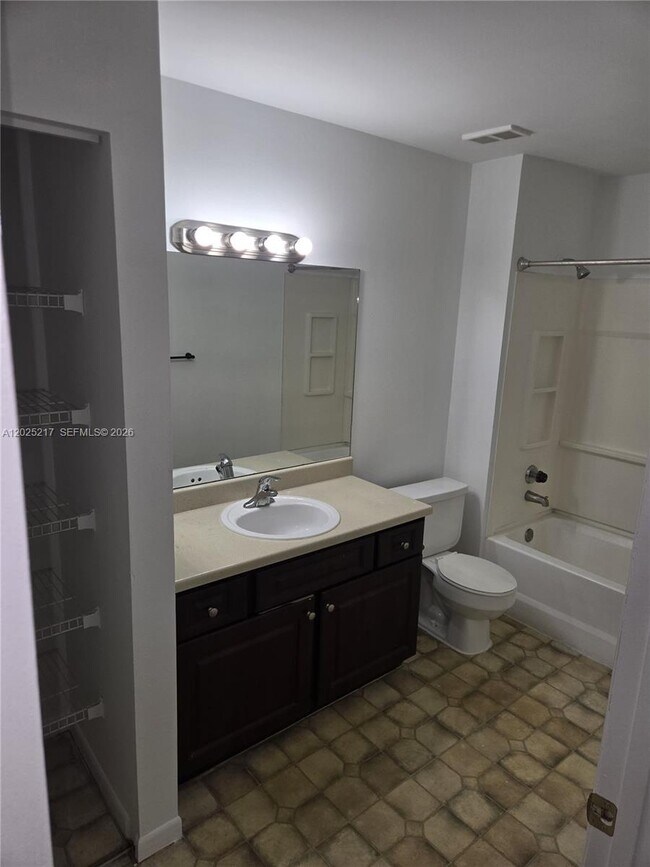 Building Photo - 2240 SW 81st Ave