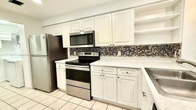 Building Photo - 2728 Anzio Ct