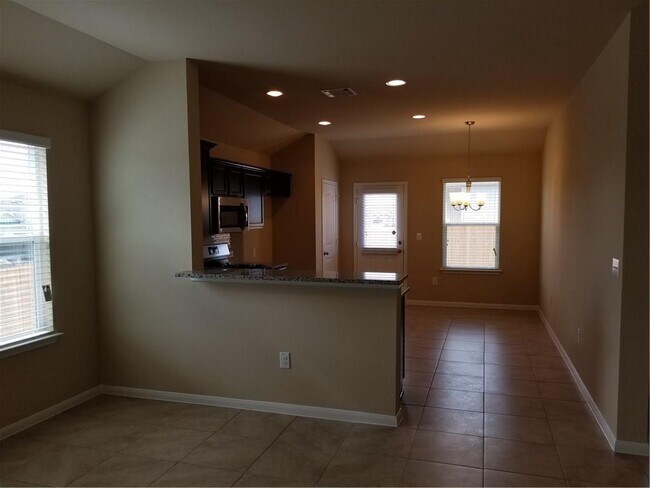 Building Photo - 10300 Hatton Ln