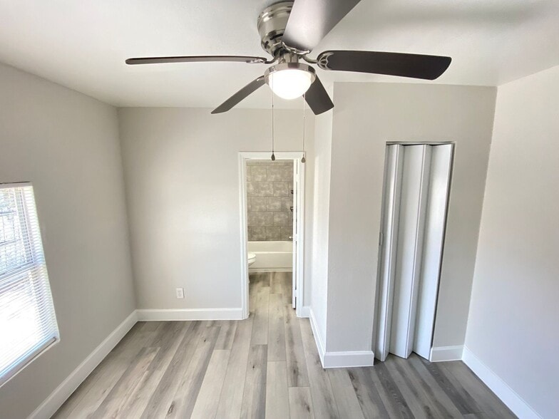 Building Photo - 812 W Livingston St