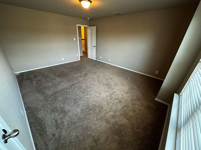 Building Photo - 618 Holliman Pkwy
