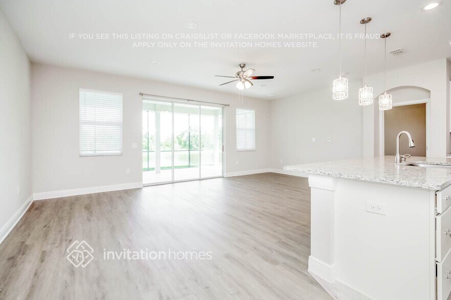 Building Photo - 4805 Terra Sole Pl