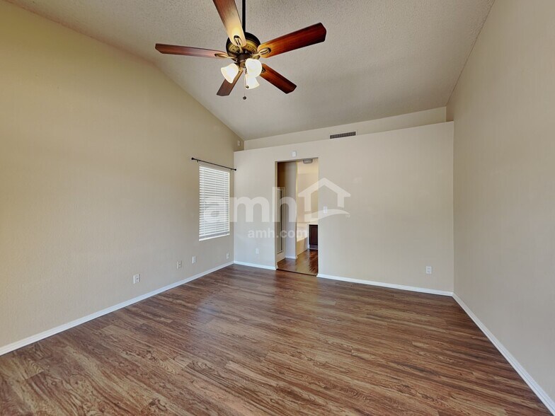 Building Photo - 6302 W Puget Ave