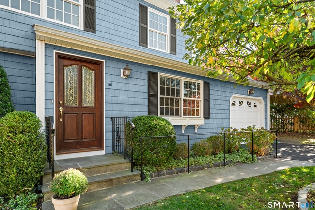 Building Photo - 56 Drake Ln