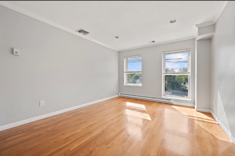 Building Photo - 140 Kane St