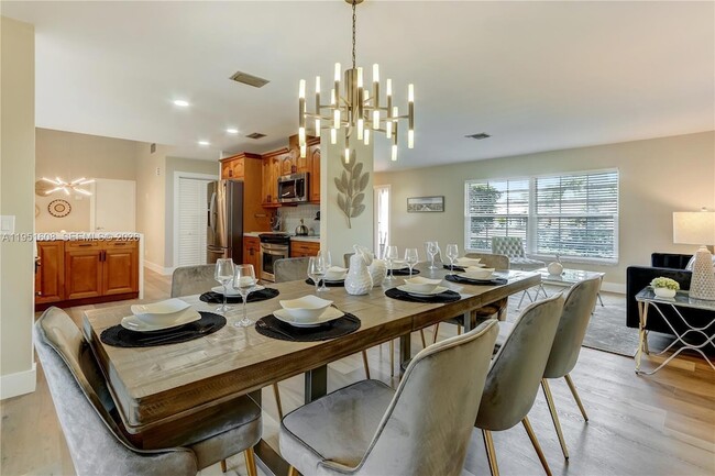 Building Photo - 1130 NW 78th Terrace