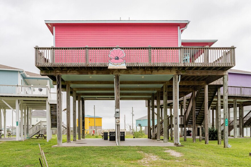 Building Photo - 818 Johnson Crawford Cir