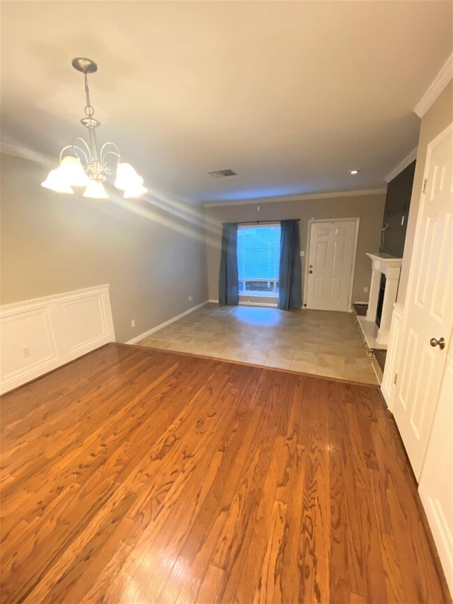 Building Photo - 7604 Ohio St