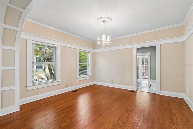 Building Photo - 1107 W Horatio St