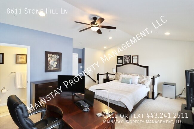 Building Photo - 8611 Stone Hill Ln