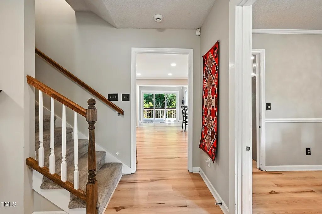 Building Photo - 4002 Westfield Dr