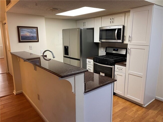 Building Photo - 3083 Westwood Way