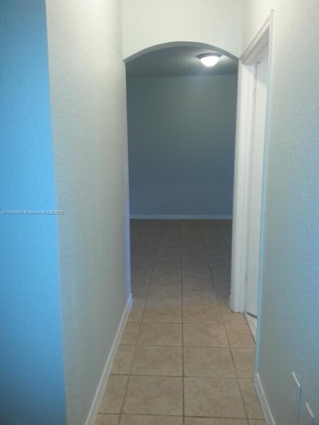 Building Photo - 5630 NW 114th Path