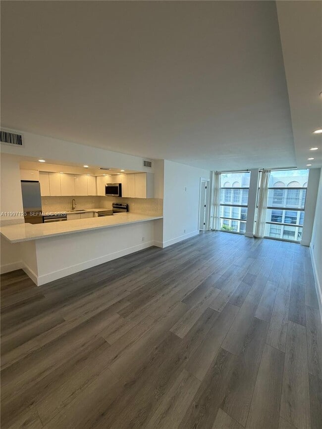 Building Photo - 851 Three Islands Boulevard