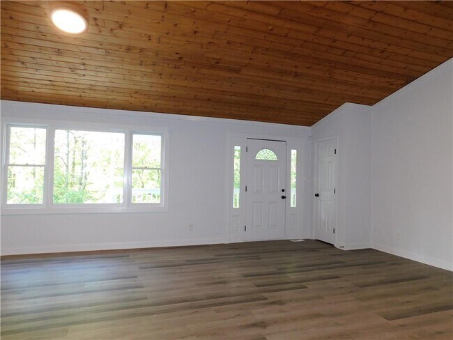Building Photo - 183 Laurel Heights Dr