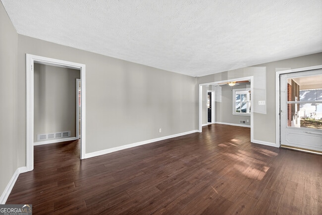 Building Photo - 2064 Gober Ave SE