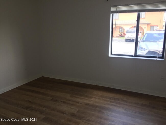 Building Photo - 179 San Juan Cir