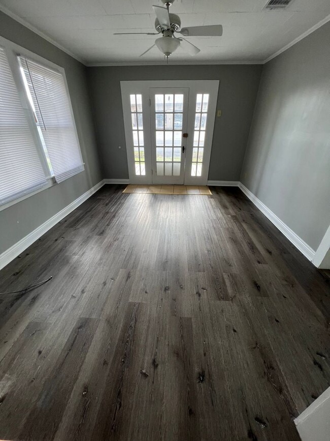 Building Photo - Spacious 3BR/1BA Home in Houma – $1,100/Month | 1,000 Sq Ft