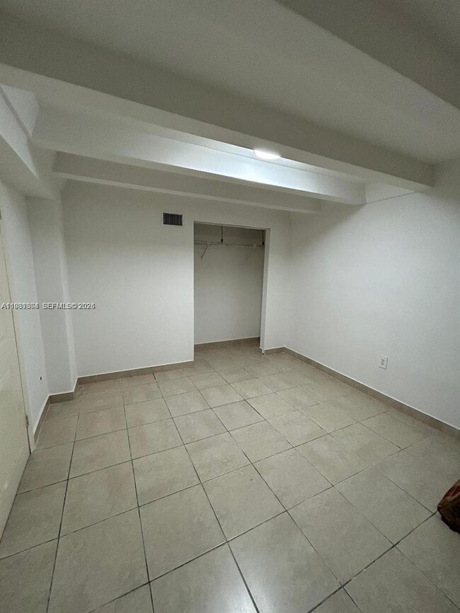 Building Photo - 1810 NW 34th St