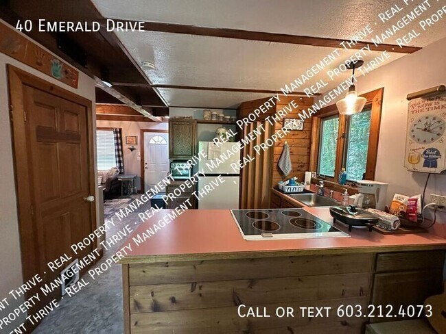 Building Photo - 40 Emerald Dr
