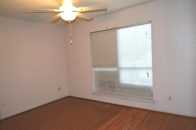 Building Photo - 11685 Alief Clodine Rd