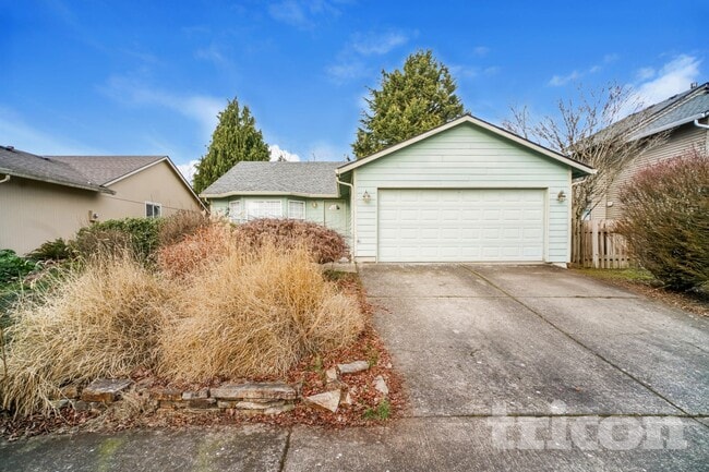 Building Photo - 16312 NE 12th St