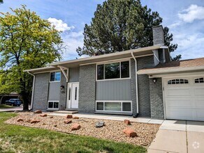 Building Photo - BEAUTIFUL 4 Bed 2 Bath Hampden Neighborhoo...