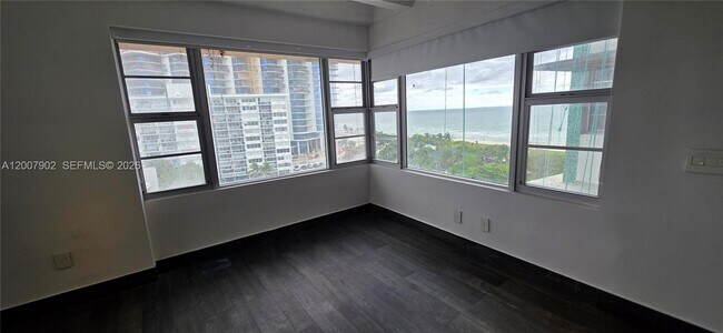 Building Photo - 5255 Collins Ave
