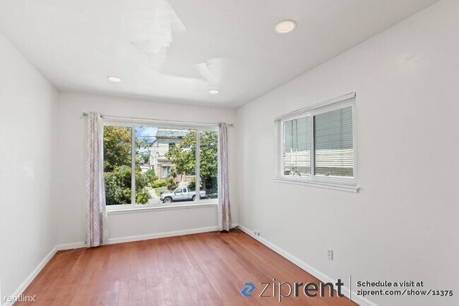 Building Photo - 3 br, 1 bath House - 669 33rd Street, Oakl...