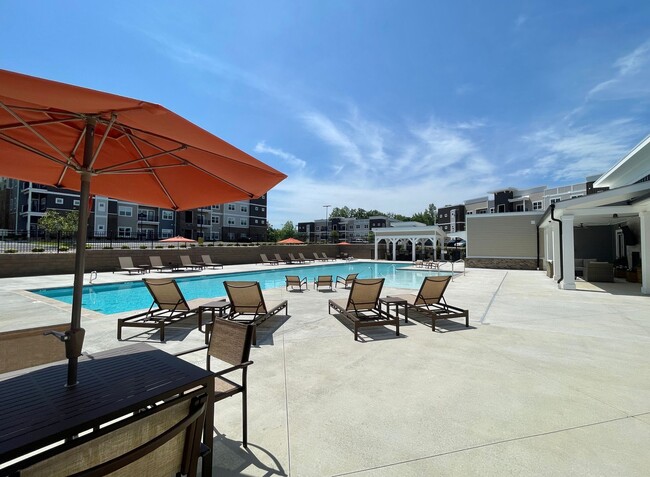 Building Photo - Tuscany con Terrazza | 1 Bed 1 Bath | 773 sf