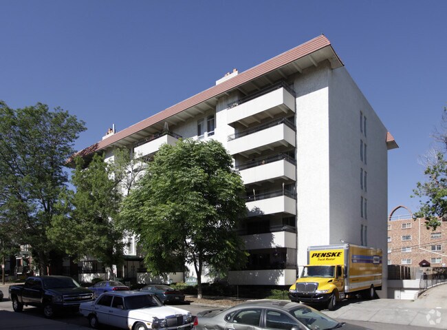 Primary Photo - Avila Park Condominiums