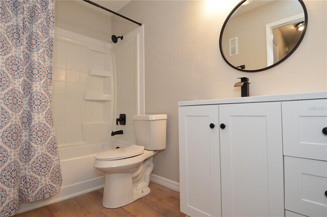 Building Photo - 1400 Gandy Blvd N