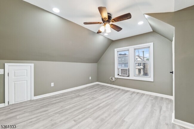 Building Photo - 282 Ackerman Ave