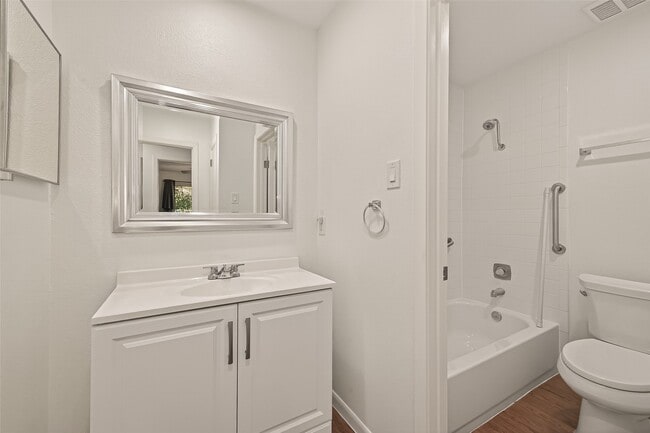 Building Photo - 8801 Hammerly Blvd