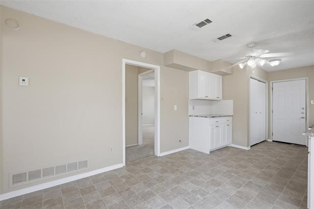 Building Photo - 1203 Custer Rd