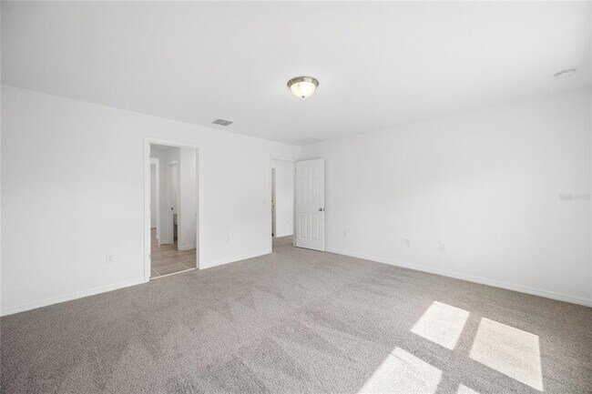 Building Photo - 2339 White Tail St