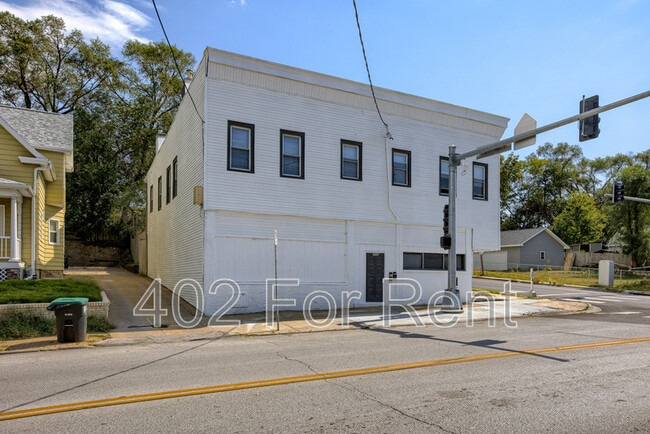 Building Photo - 2233 S 20th St