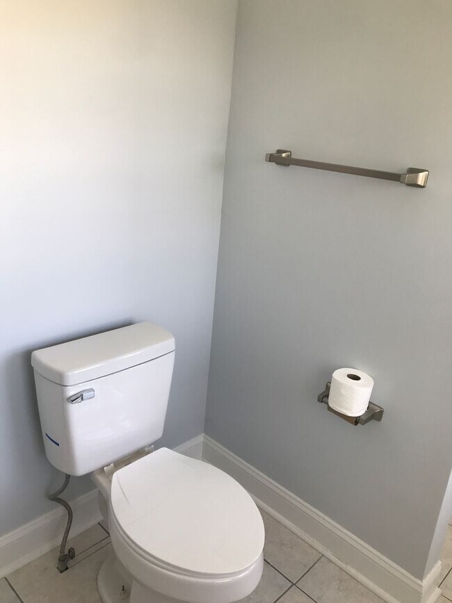 Building Photo - 1001 S 8th St