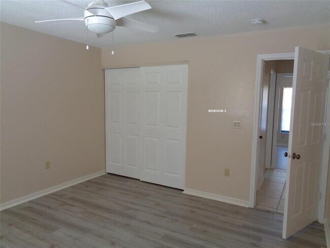 Building Photo - 210 Woodingham Trail